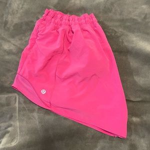 Lululemon hotty hot short 4”
